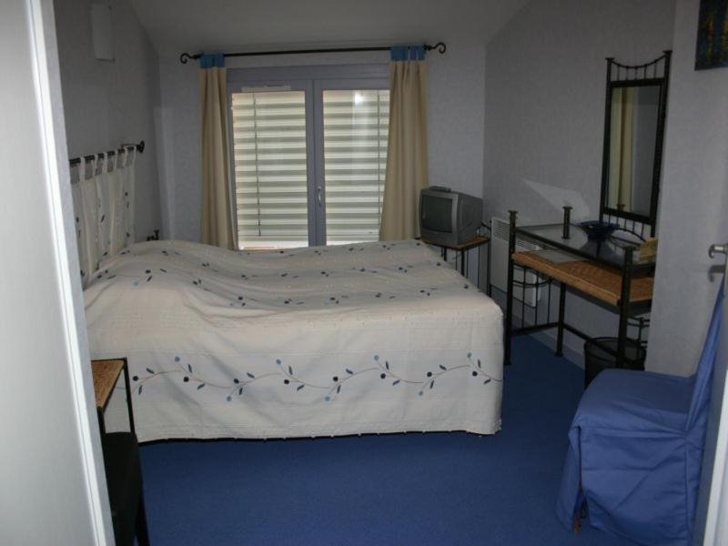 Logis L'Auberge Du Quercy Blanc Molières Esterno foto