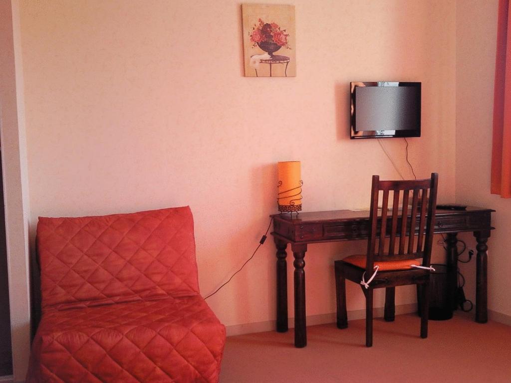 Logis L'Auberge Du Quercy Blanc Molières Esterno foto